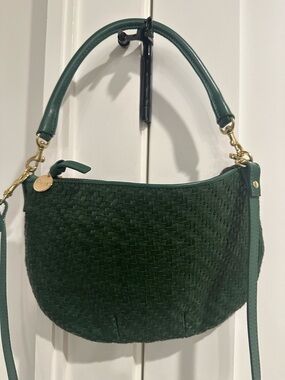 Clare V Petite Moyen Woven Shoulder Bag